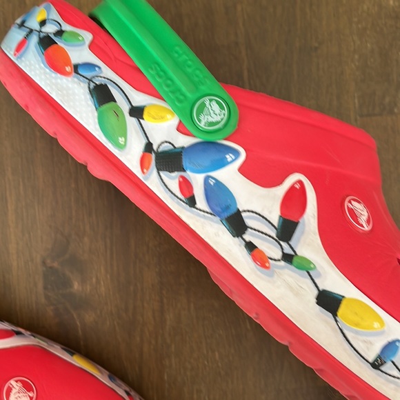 Crocs Christmas Crocs 10 or 12 - Picture 5 of 7